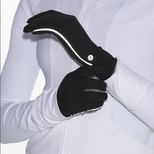 Lululemon Luon gloves